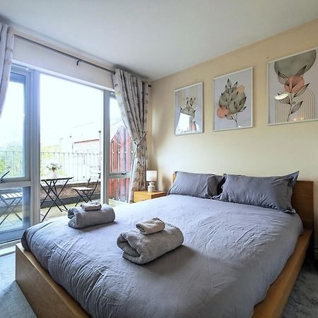 Guest Rooms Near City Centre & Dock Free Parking リヴァプール エクステリア 写真