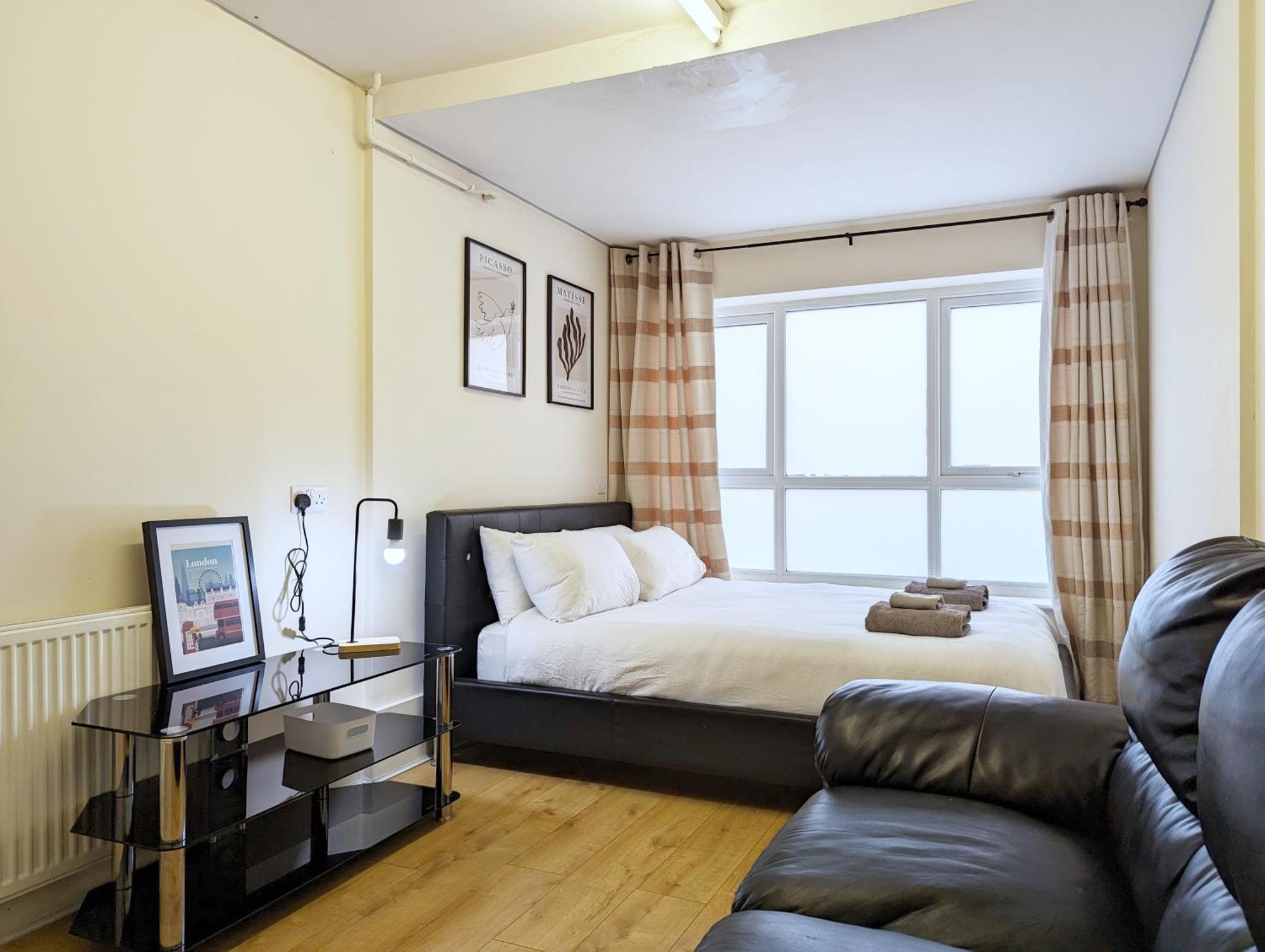Guest Rooms Near City Centre & Dock Free Parking リヴァプール エクステリア 写真